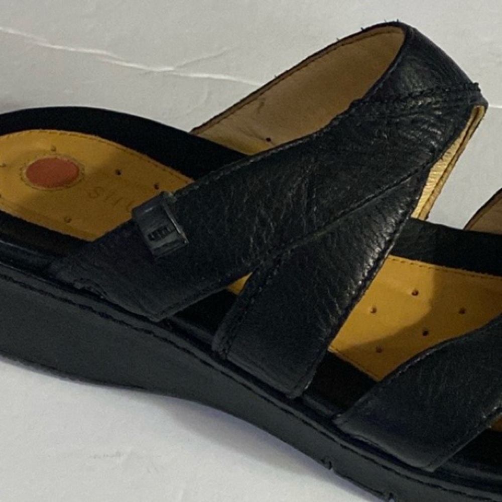 Unstructured CLARKS Sandals, Sz 10, Leather, Slides, Slip on, Classic,Comfort - Picture 5 of 16